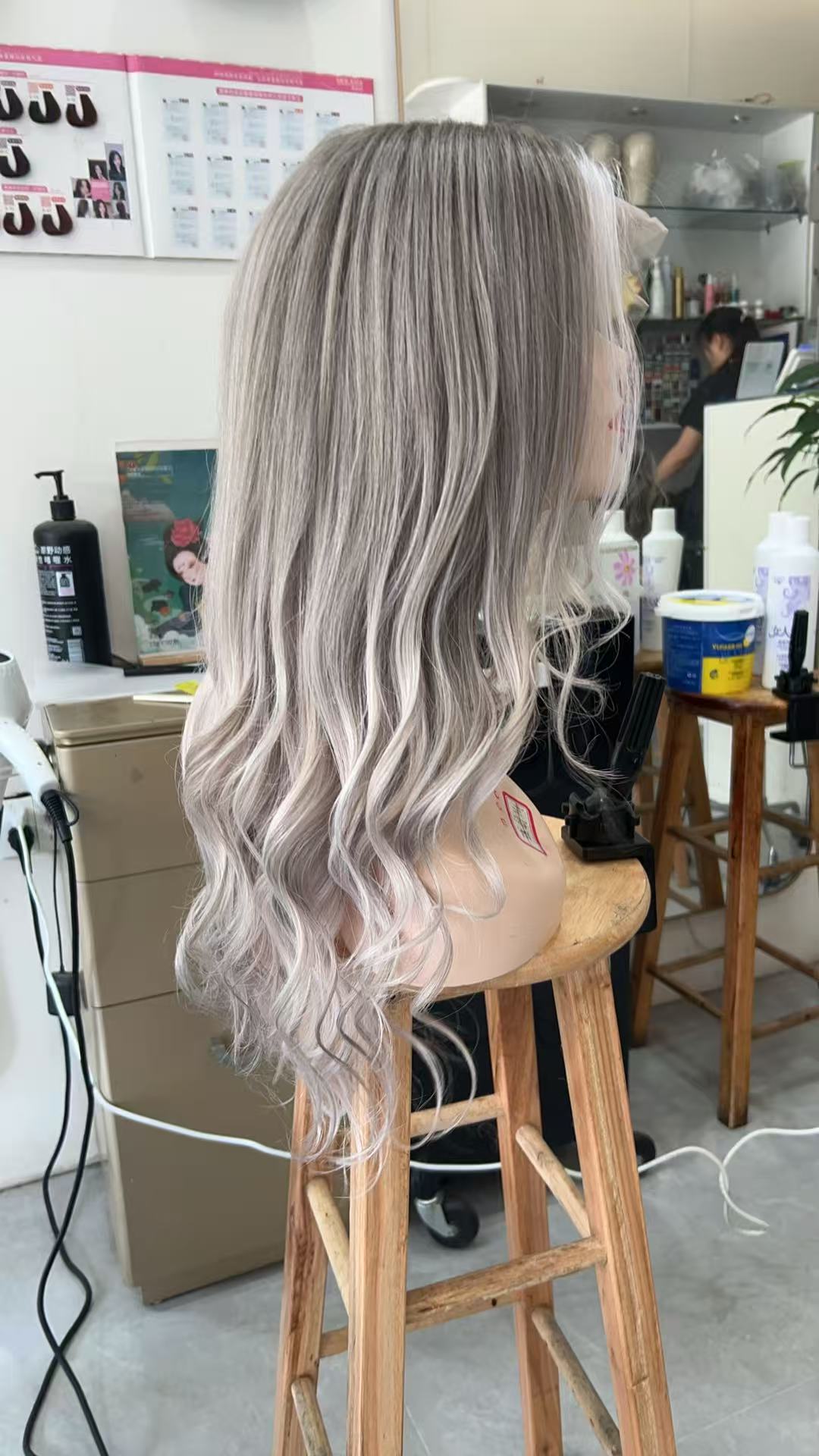 MEBARY Long Wavy Silver Gray with Platinum Highlights Human Hair Wig for White Women