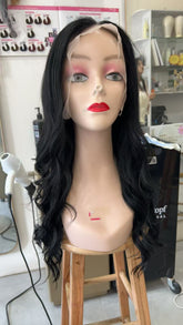 MEBARY Natural Black Long Wavy Lace Front Human Hair Wig for White Women ¨C Classic Soft Curls