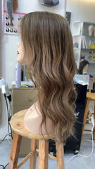 MEBARY Light Brown Wavy Lace Front Human Hair Wig ¨C Natural Look Wig for White Women