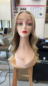 MEBARY Ombre Blonde Wavy Human Hair Wig for White Women